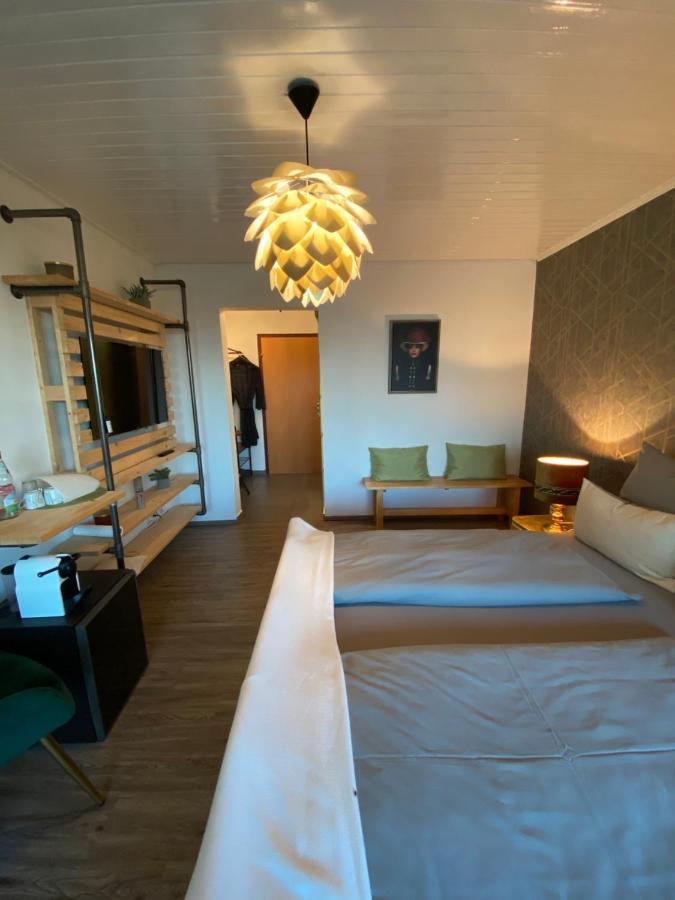 Doppelzimmer Mit Bad & Balkon Simmersfeld Exterior foto